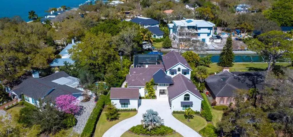 Ισχυρό "χαρτί" το real estate για τα μεγάλα πορτοφόλια Ισχυρό "χαρτί" το real estate για τα μεγάλα πορτοφόλια
